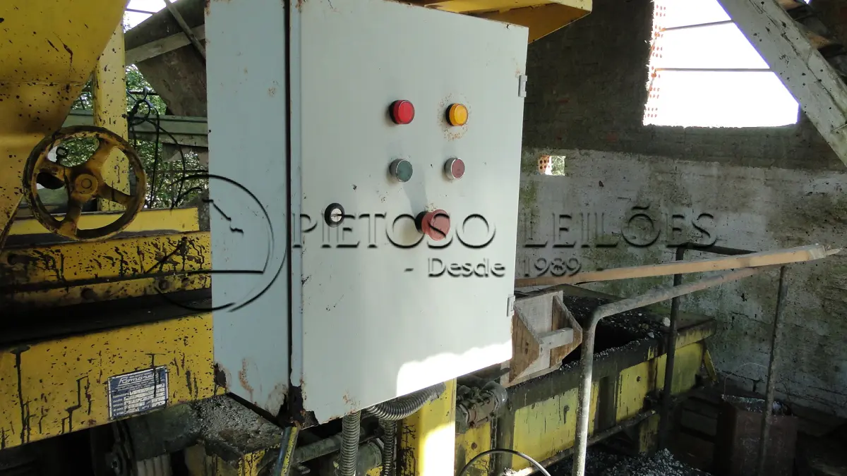 LOTE 004 - USINA DE ASFALTO MARCA ROMANELLI MOD UPMF 30-40, ANO/MODELO: 2007,