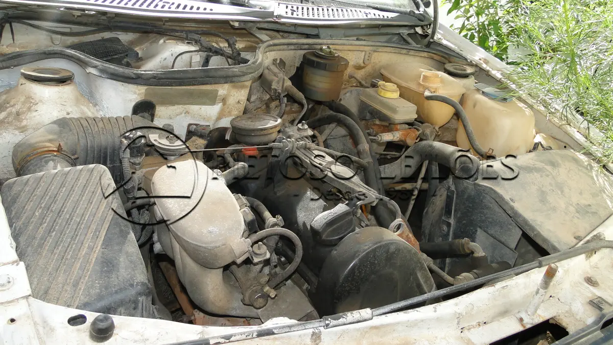 LOTE 028 - VW/PARATI CL 1.6 MI, ANO/MODELO: 1999/1999, PLACA: IIT2492,