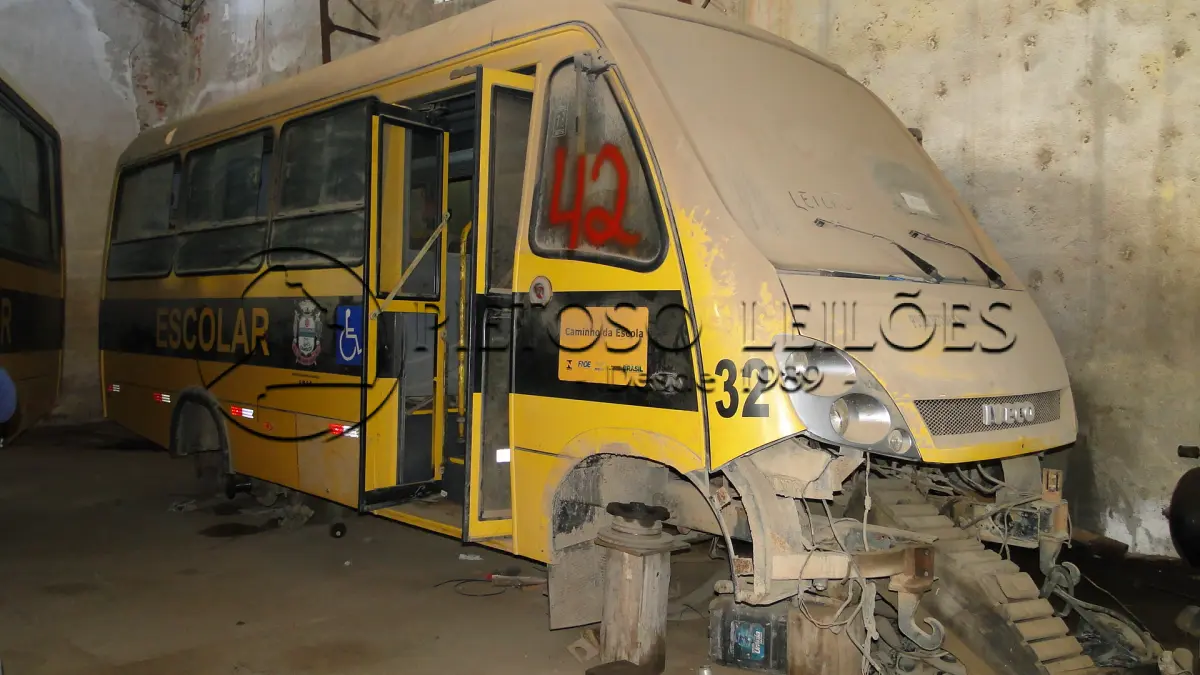 LOTE 042