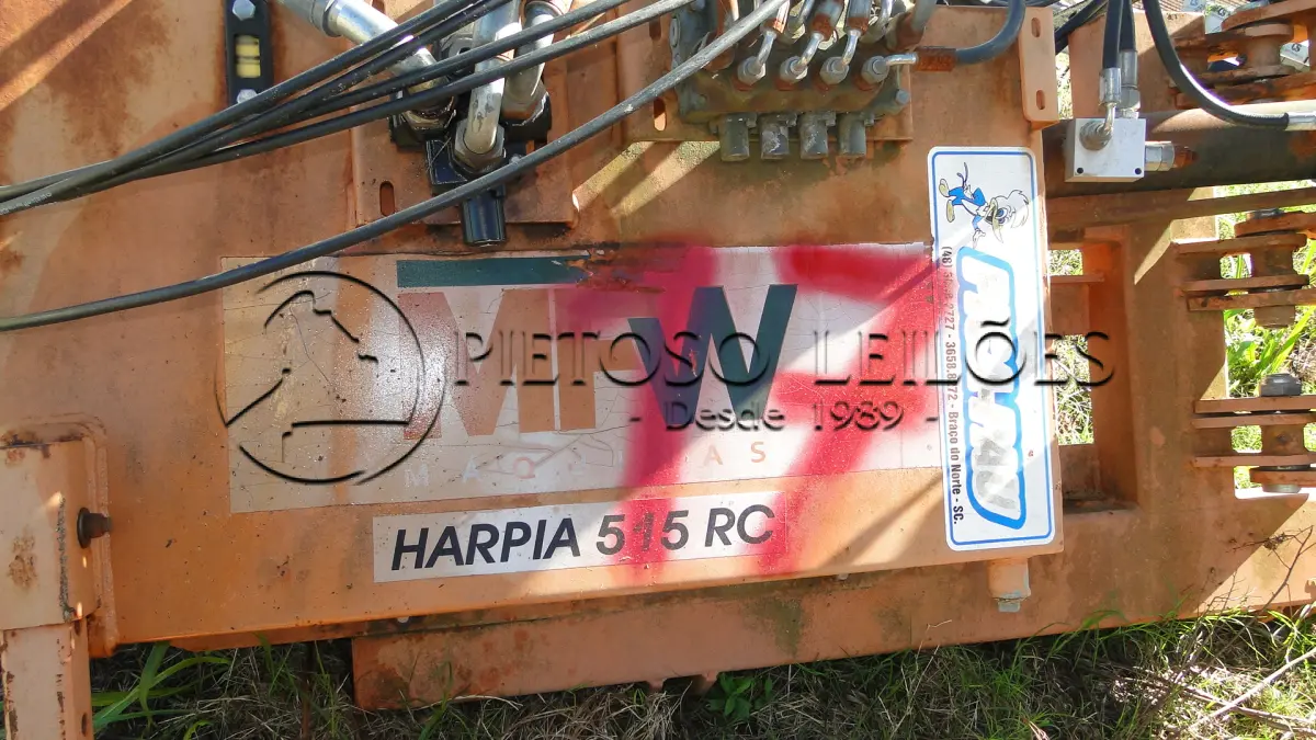 LOTE 017 - ROÇADEIRA ARTICULADA, MOD HARPIA 515 RC.