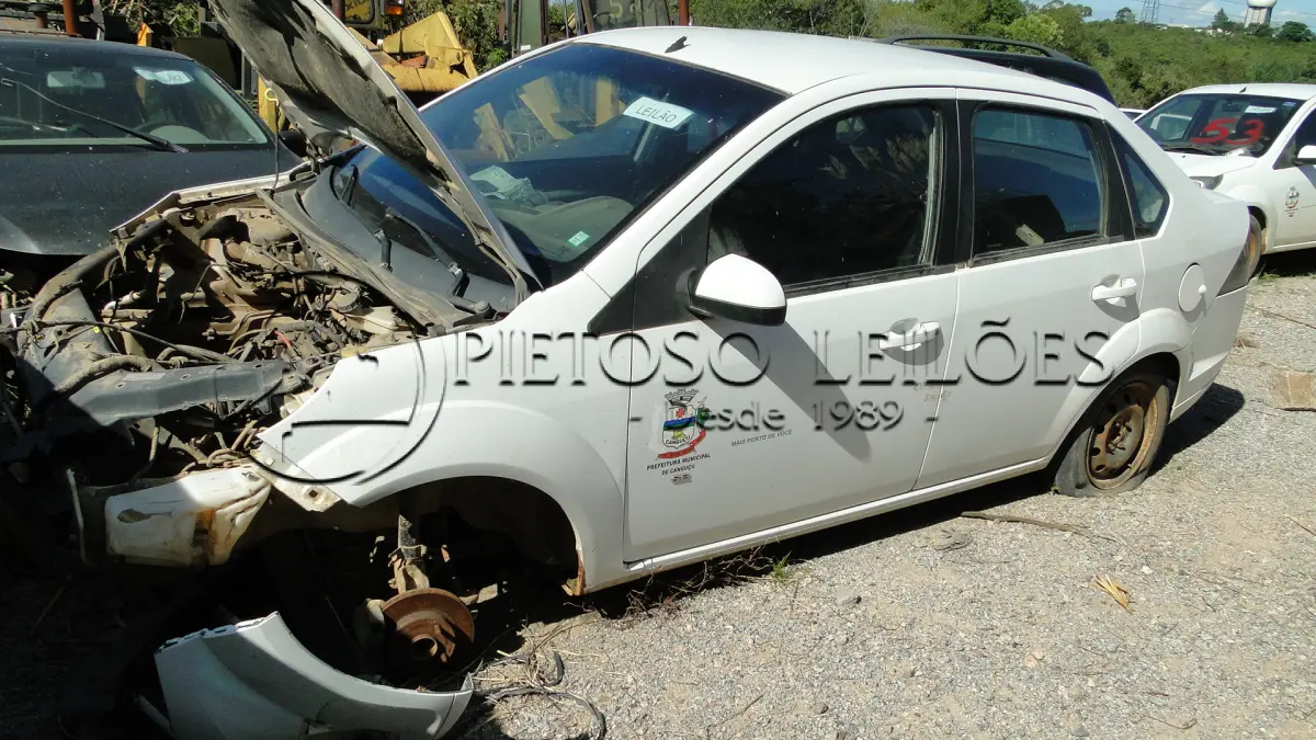 LOTE 054