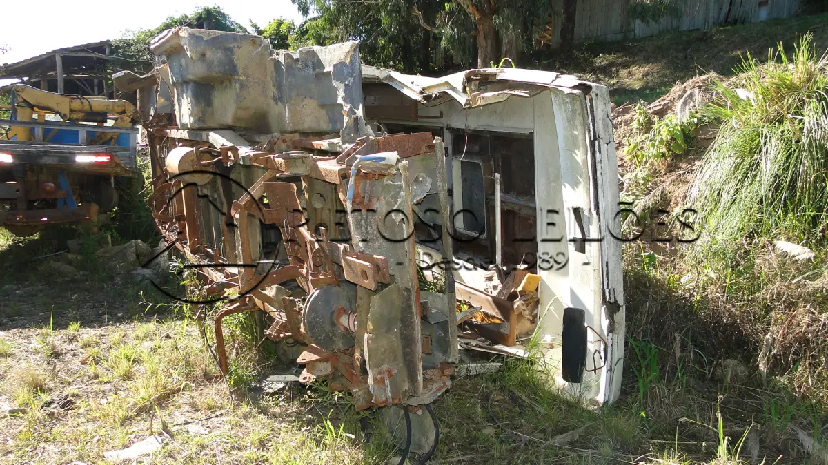 LOTE 037