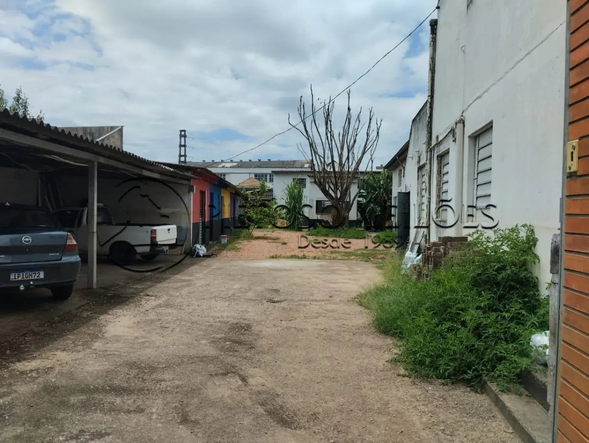 LOTE 300 - PORTO ALEGRE/RS - IMÓVEL NA RUA CONSELHEIRO TRAVASSOS, Nº 300, BAIRRO SÃO GERALDO.