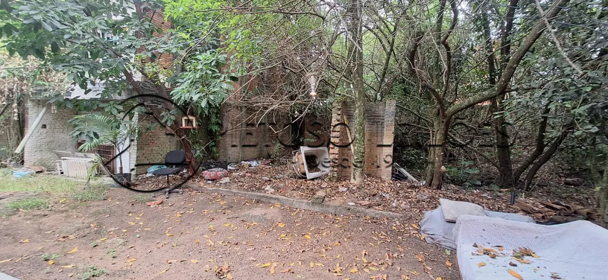 LOTE 002 - PORTO ALEGRE/RS - A CASA Nº 193 DA RUA DR. MÁRIO TOTTA, NO BAIRRO TRISTEZA