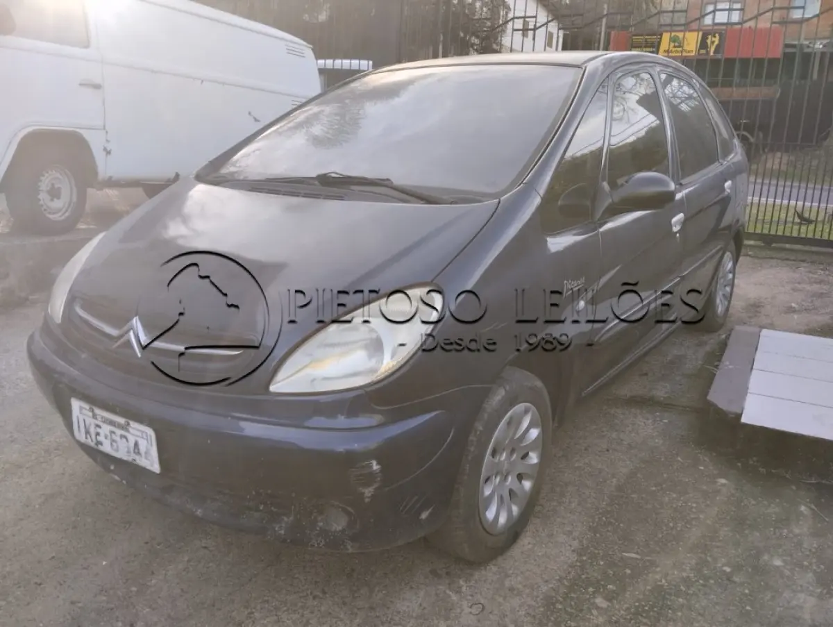 LOTE 101 - AUTOMÓVEL CITROEN/XSARA PICASSO EX, ANO/MODELO: 2001/2001, PLACA: IKE6844.