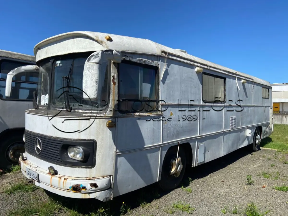 LOTE 101 - MOTOR-CASA/ÔNIBUS, PLACA: IBV5768, ANO/MODELO: 1977.