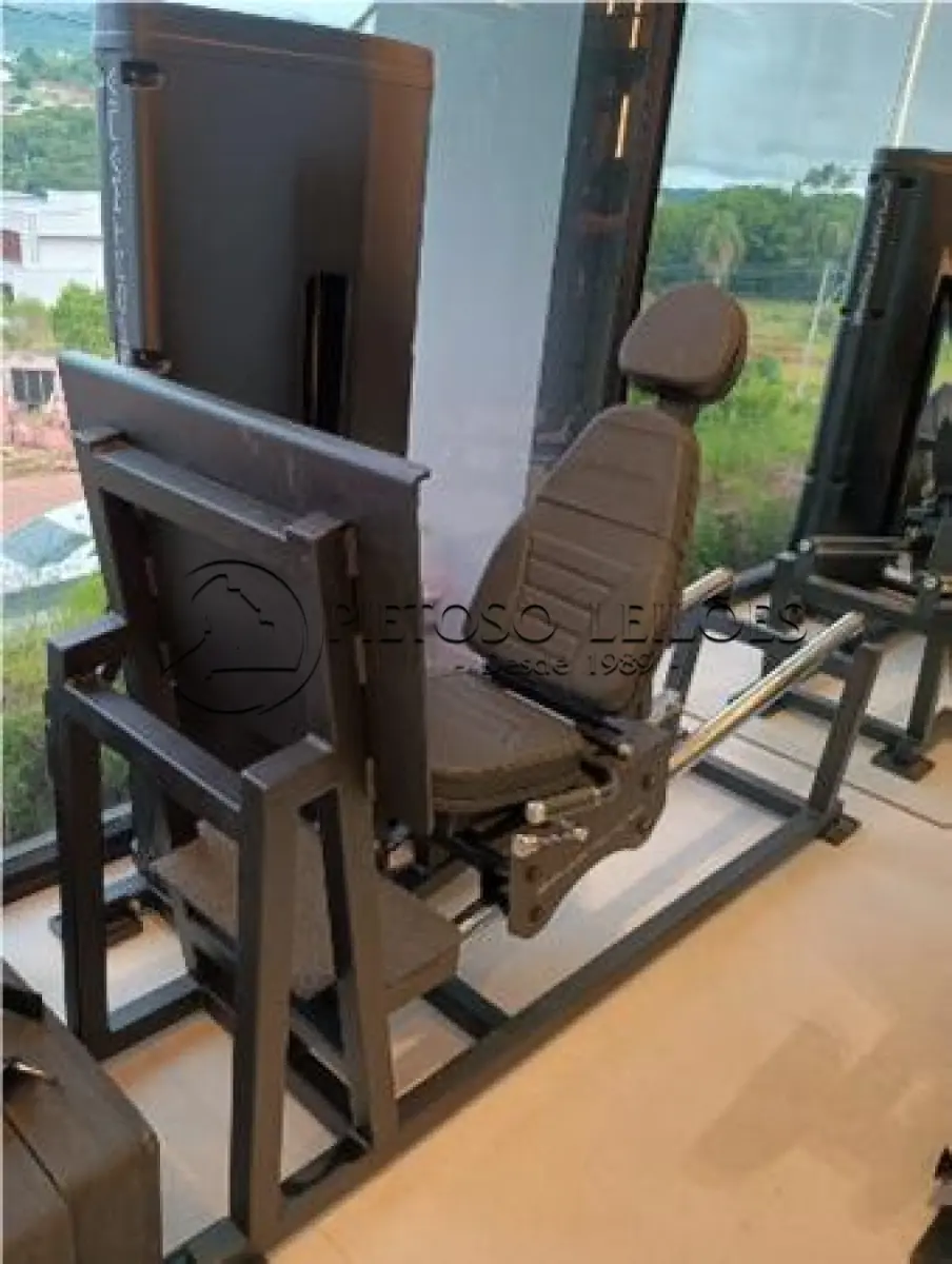 LOTE 146 - APARELHO LEG PRESS