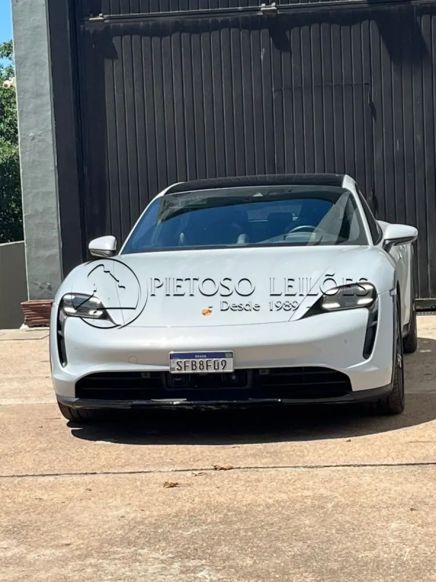LOTE 101 - AUTOMÓVEL I/PORSCHE TAYCAN 4CT, ANO/MODELO: 2022, PLACA: SFB8F09