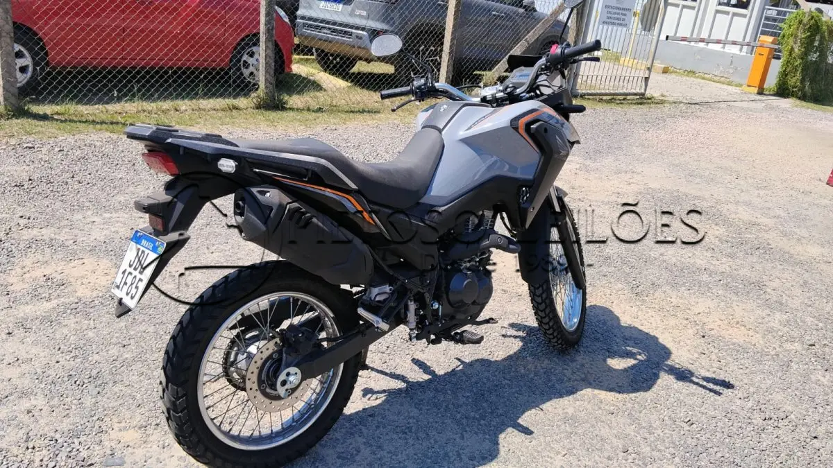 LOTE 300 - MOTOCICLETA HONDA/XRE 190 ADV, ANO/MODELO: 2025, PLACA: JDL1F85