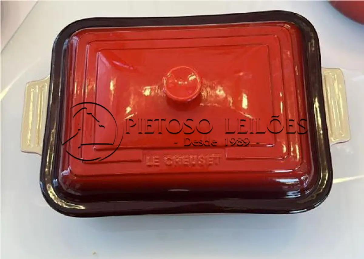 LOTE 160 - ASSADEIRA LE CREUSET