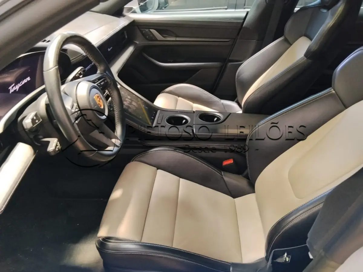 LOTE 101 - AUTOMÓVEL I/PORSCHE TAYCAN 4CT, ANO/MODELO: 2022, PLACA: SFB8F09