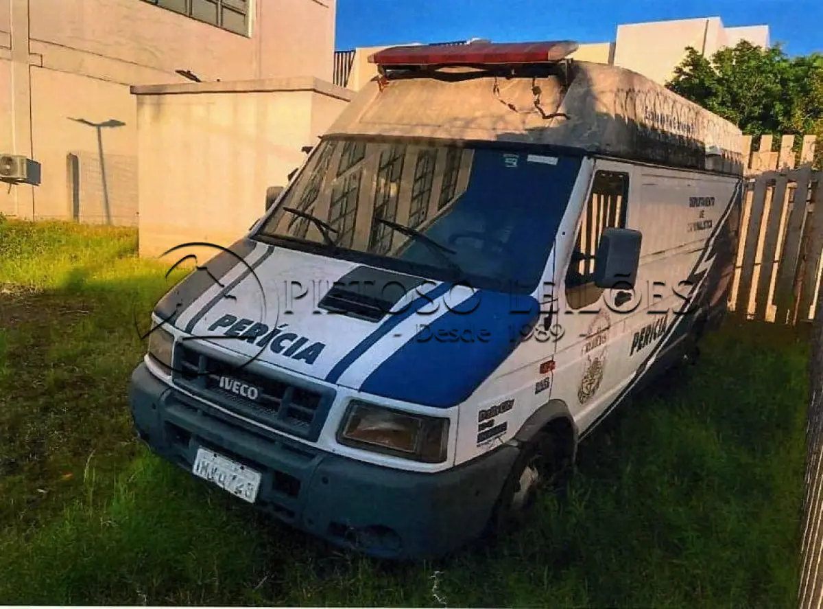 LOTE 015 - CAMINHÃO IVECO/DAILYCITY3813 VAN1, ANO/MODELO: 2005/2006, PLACA: IMV0723