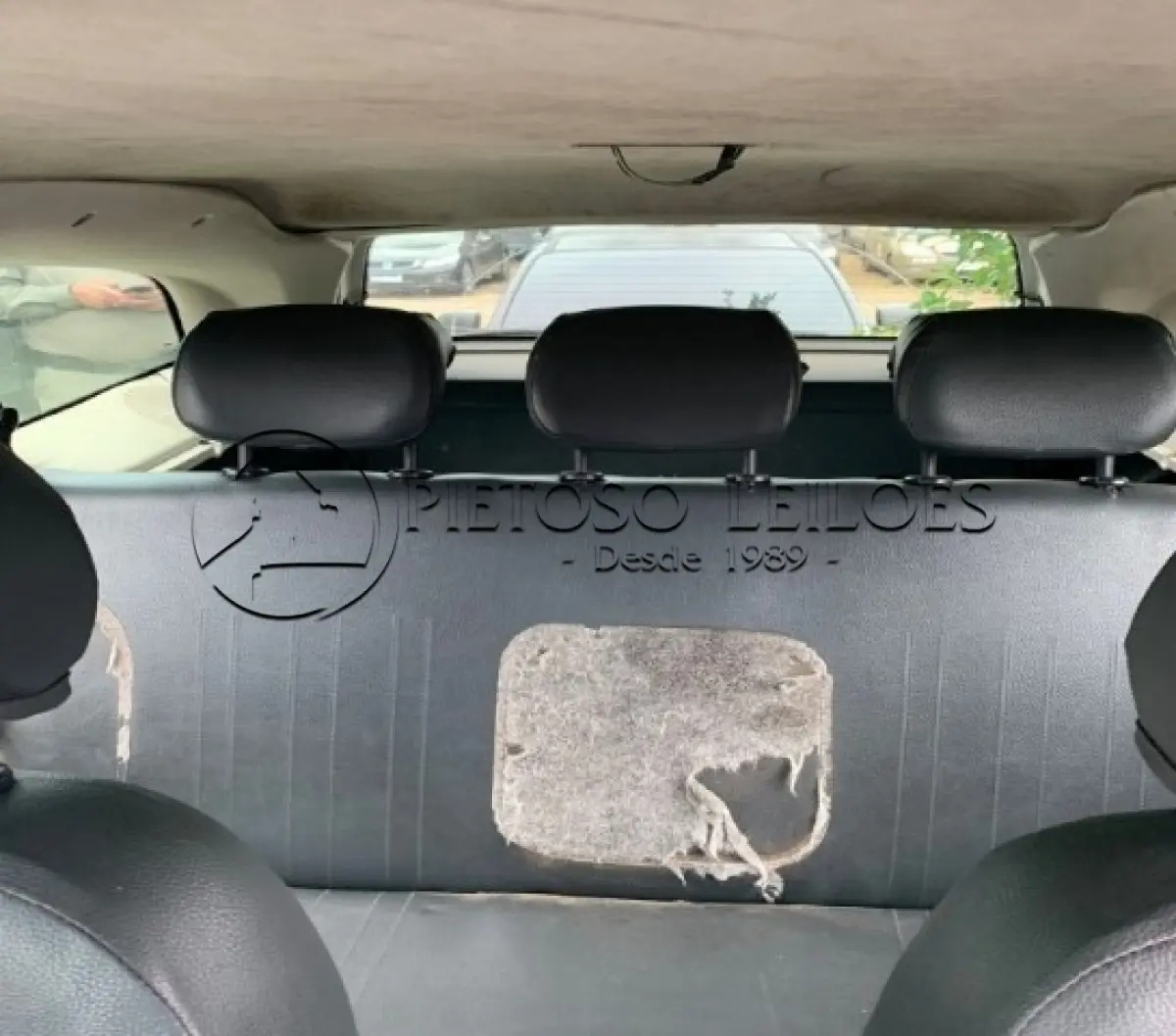 LOTE 006 - AUTOMÓVEL FIAT/WEEKEND ADVENTURE, ANO/MODELO: 2014/2015, PLACA: IWH8114