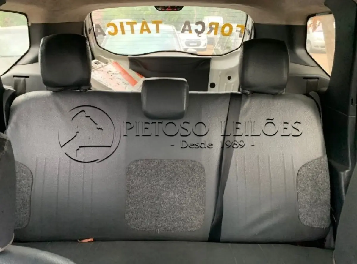 LOTE 007 - CAMIONETA RENAULT/DUSTER 16 E 4X2, ANO/MODELO: 2013/2014, PLACA: IUW6371