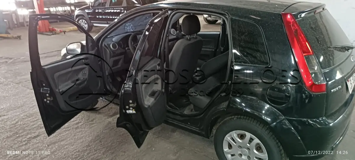LOTE 011 - AUTOMÓVEL FORD/FIESTA 1.6 FLEX, ANO/MODELO: 2013/2014, PLACA: IUQ6967