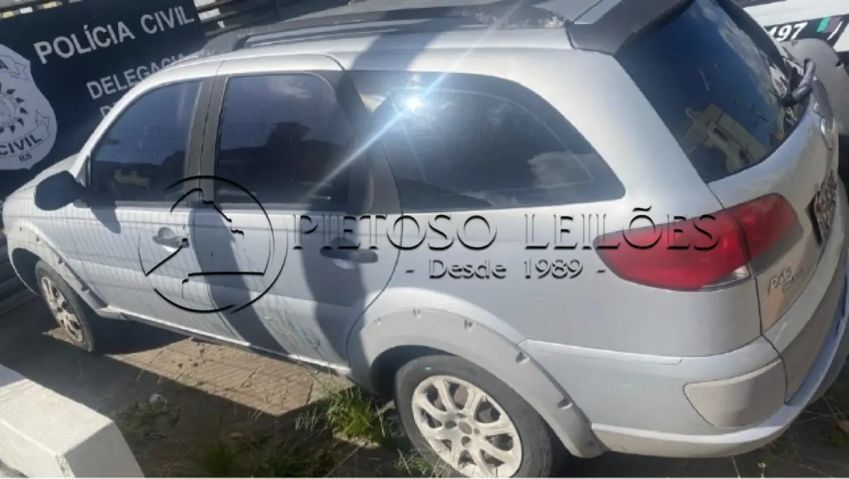 LOTE 013 - AUTOMÓVEL FIAT/PALIO WK TREKK 1.6, ANO/MODELO: 2012/2013, PLACA: ITQ8213