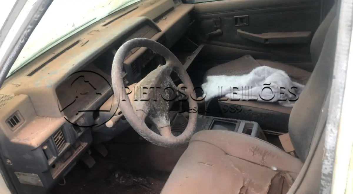 LOTE 001 - CAMINHONETE MMC/L200 4X4 GL, ANO/MODELO: 2004/2005, PLACA: IMF0305