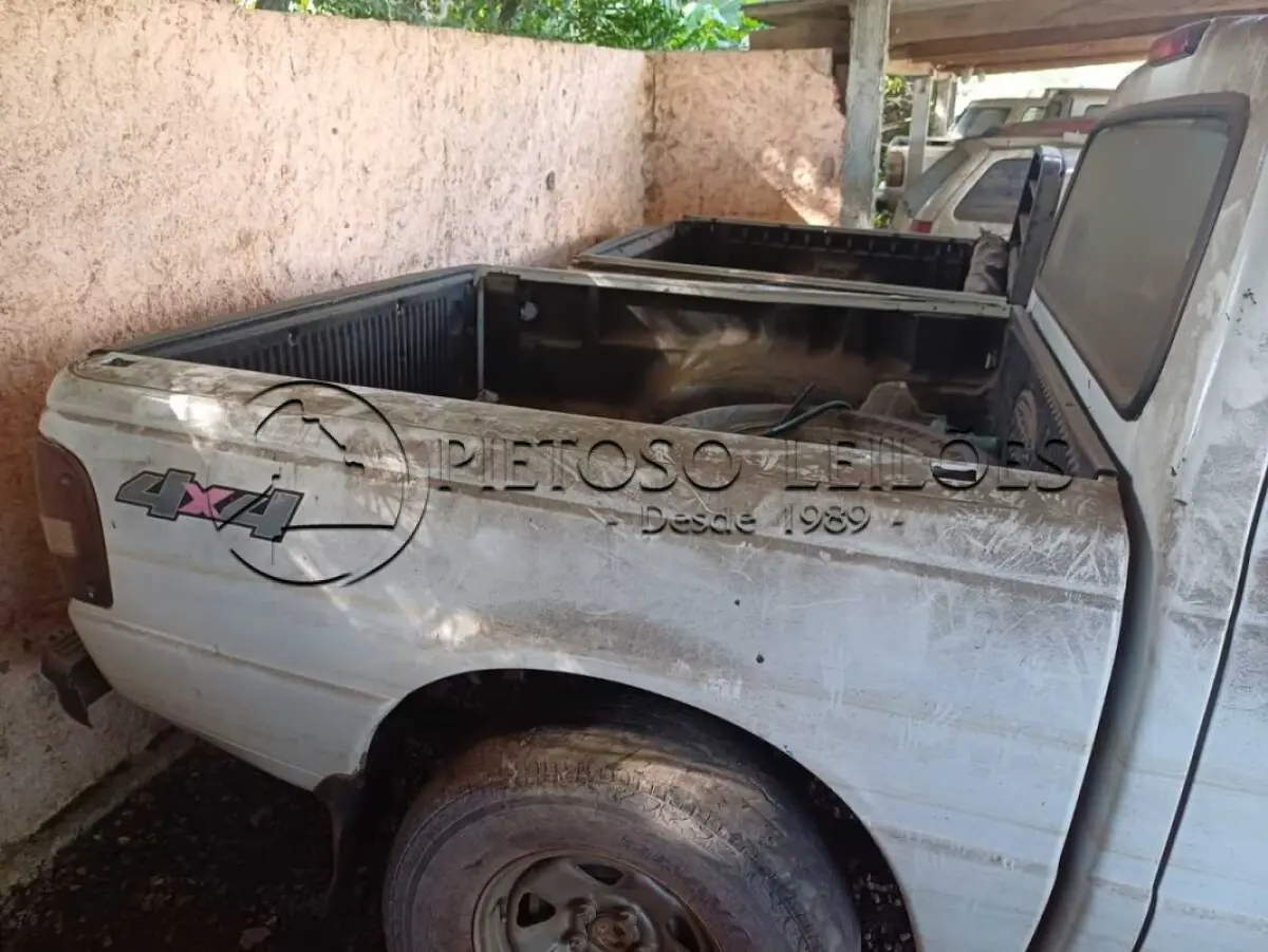 LOTE 002 - CAMINHONETE I/FORD RANGER XL 13P, ANO/MODELO: 2008/2009, PLACA: IPF8991
