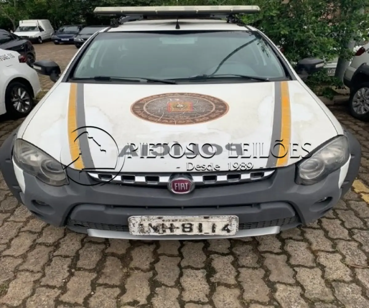 LOTE 006 - AUTOMÓVEL FIAT/WEEKEND ADVENTURE, ANO/MODELO: 2014/2015, PLACA: IWH8114