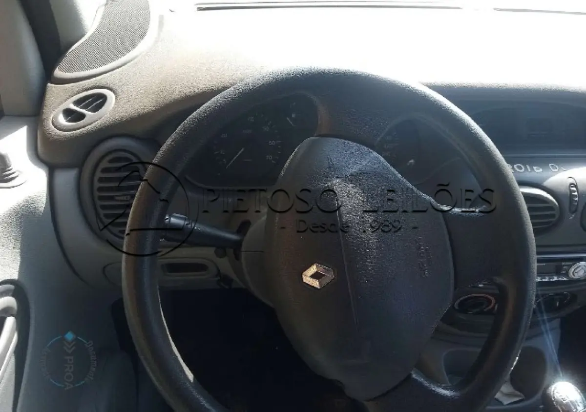 LOTE 004 - AUTOMÓVEL RENAULT/SCENIC RT1.6 16V, ANO/MODELO: 2003, PLACA: ILI9504