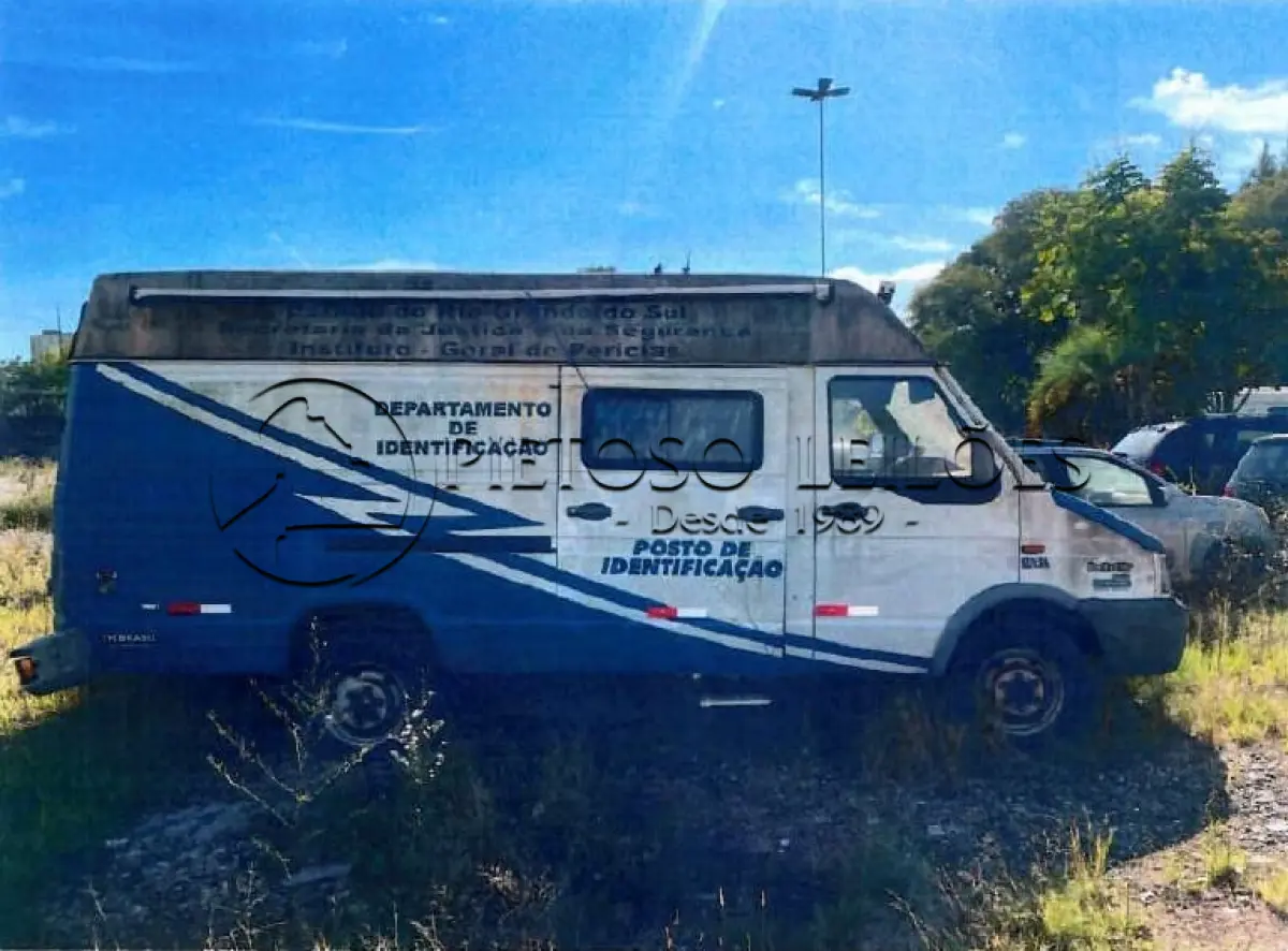 LOTE 012 - CAMINHÃO IVECO/DAILYCITY3813 VAN1, ANO/MODELO: 2005/2006, PLACA: IMV0737
