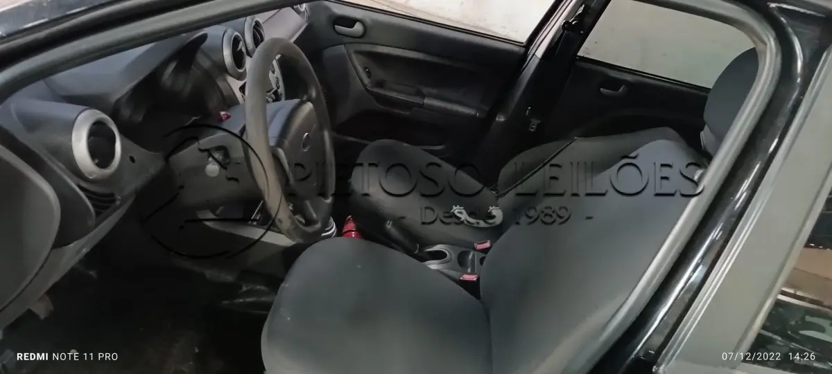 LOTE 011 - AUTOMÓVEL FORD/FIESTA 1.6 FLEX, ANO/MODELO: 2013/2014, PLACA: IUQ6967