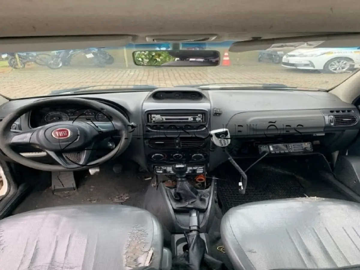 LOTE 006 - AUTOMÓVEL FIAT/WEEKEND ADVENTURE, ANO/MODELO: 2014/2015, PLACA: IWH8114