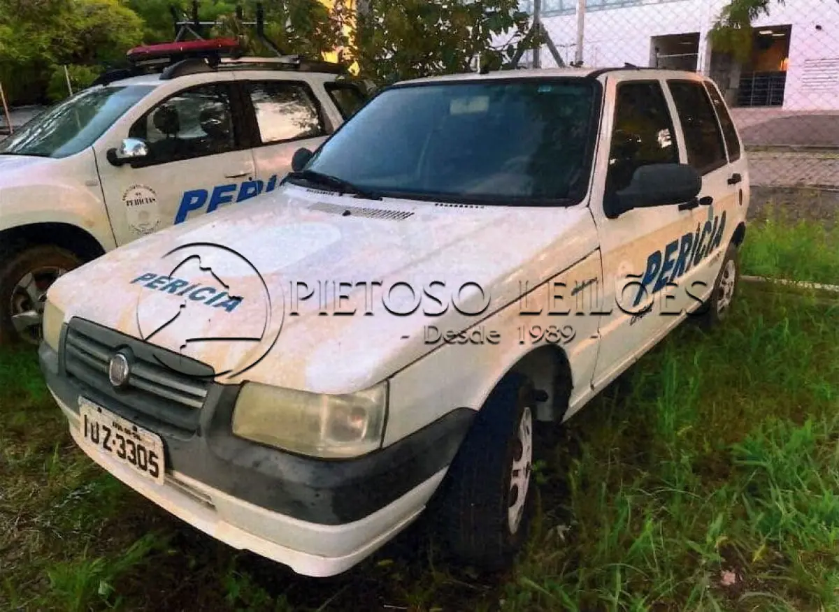 LOTE 016 - AUTOMÓVEL FIAT/UNO MILLE ECONOMY, ANO/MODELO: 2013, PLACA: IUZ3305