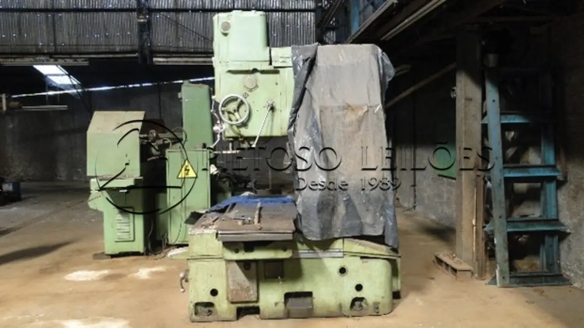 LOTE 009 - MANDRILADORA VERTICAL DE COORDENADAS DE BANCO FIXO, MARCA STANKOIMPORT