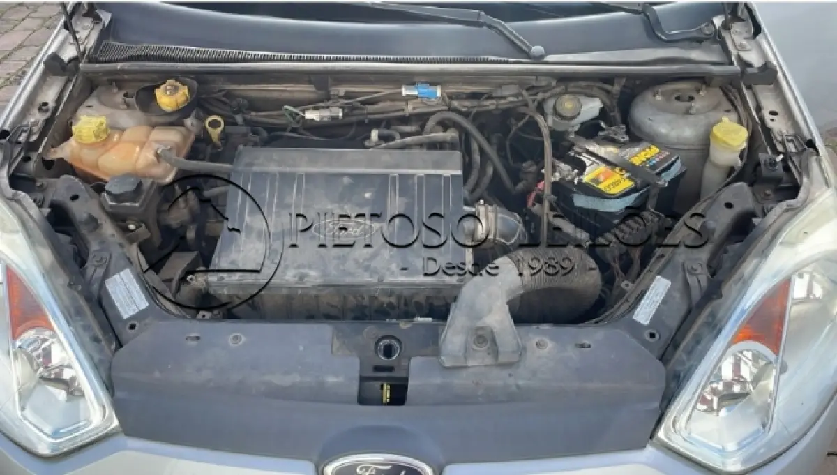 LOTE 027 - AUTOMÓVEL FORD/FIESTA 1.6 FLEX, ANO/MODELO: 2013/2014, PLACA: IUP5228