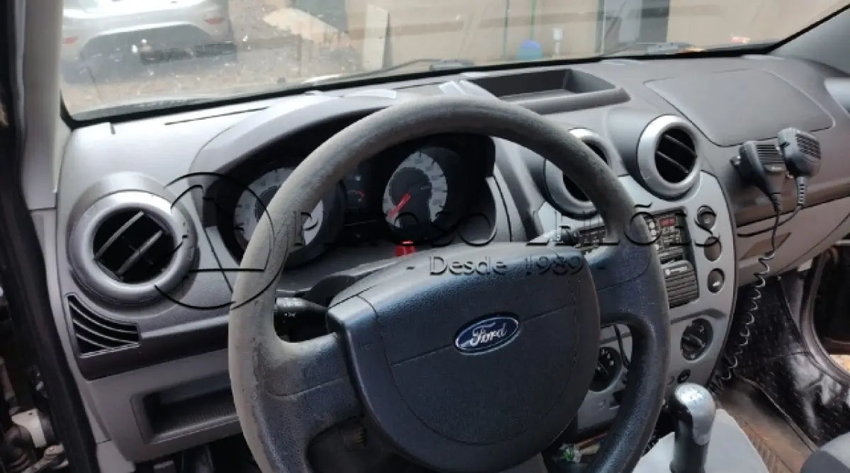 LOTE 022 - AUTOMÓVEL FORD/FIESTA SEDAN1.6FLEX, ANO/MODELO: 2008/2009, PLACA: IPC1954,