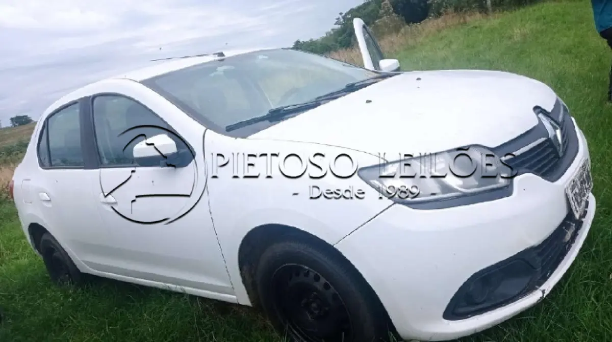LOTE 020 - AUTOMÓVEL RENAULT/LOGAN EXPR 16 M, ANO/MODELO: 2014, PLACA: IVJ2141