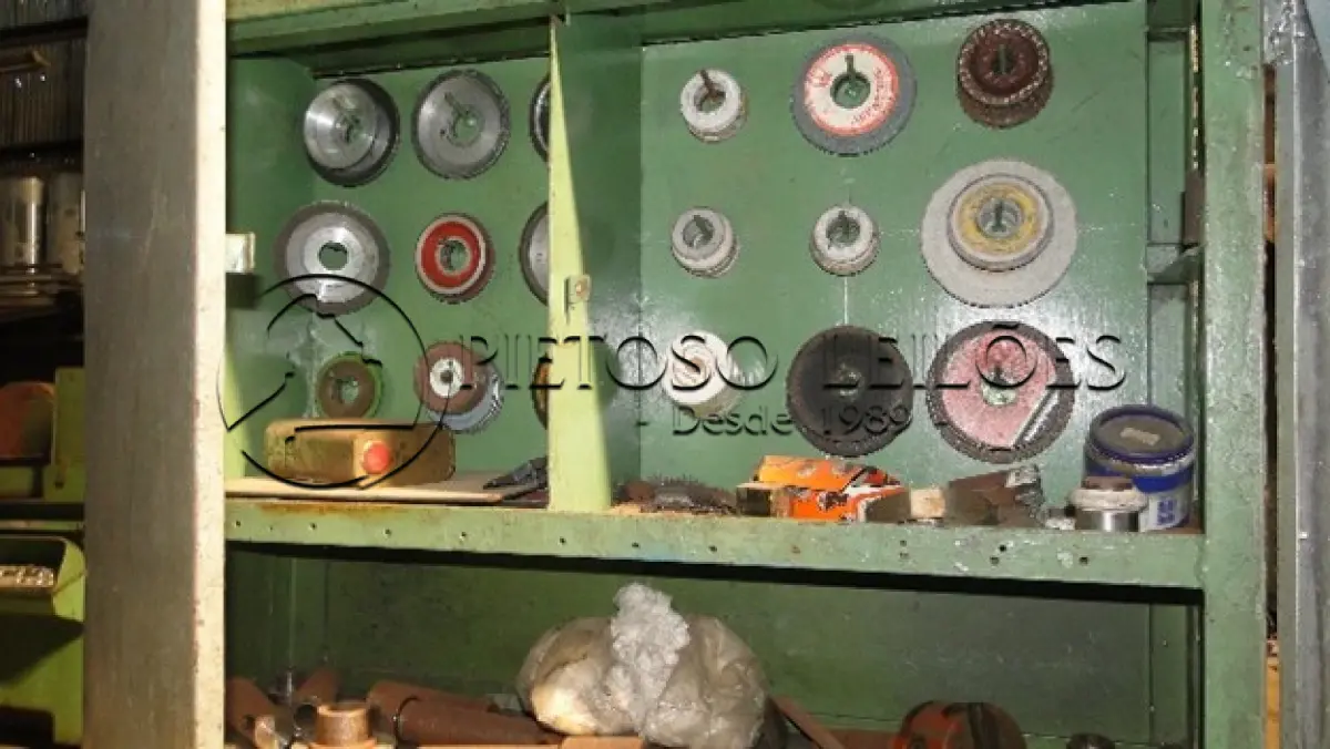 LOTE 005 - AFIADORA UNIVERSAL DE FERRAMENTAS e BROCAS, MARCA TOS