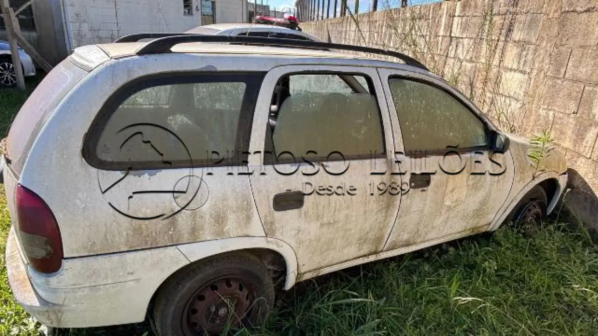 LOTE 016 - AUTOMÓVEL IMP/GM CORSA GL W, ANO/MODELO: 1998/1999, PLACA: JFP4201