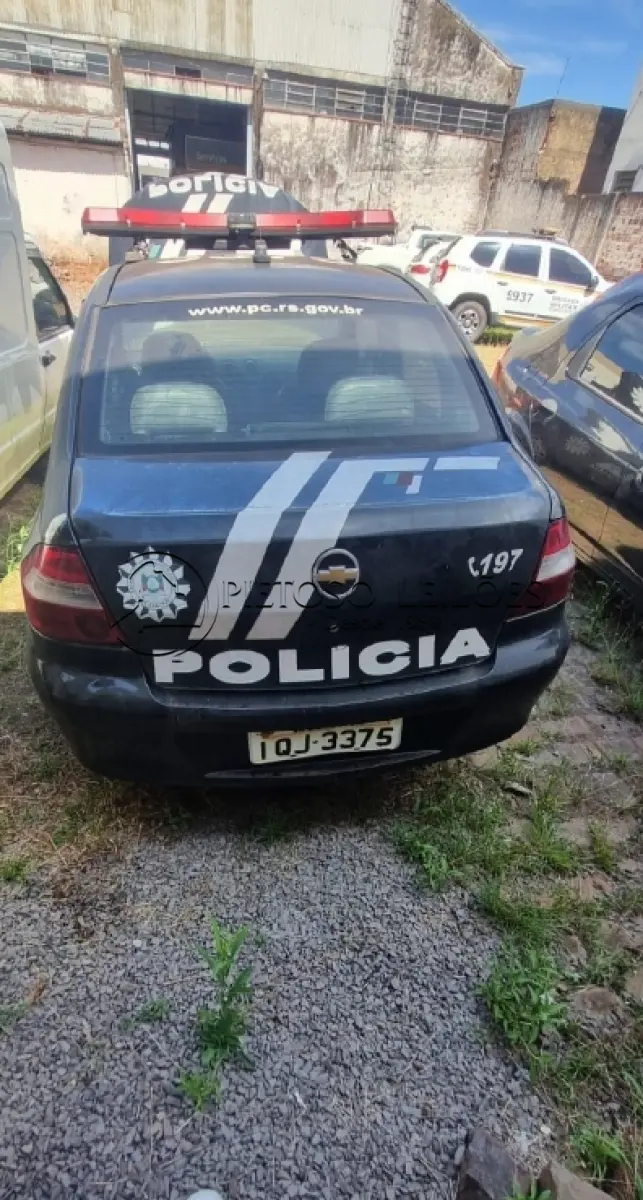 LOTE 014 - AUTOMÓVEL GM/PRISMA JOY, ANO/MODELO: 2009/2010, PLACA: IQJ3375