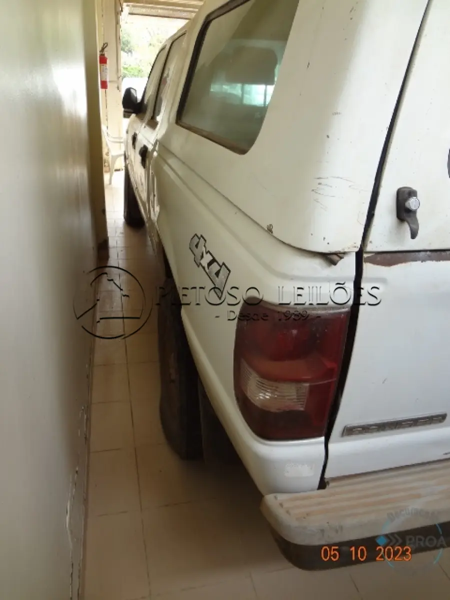 LOTE 030 - CAMINHONETE I/FORD RANGER XL 13P, ANO/MODELO: 2009/2009, PLACA: IPW2818