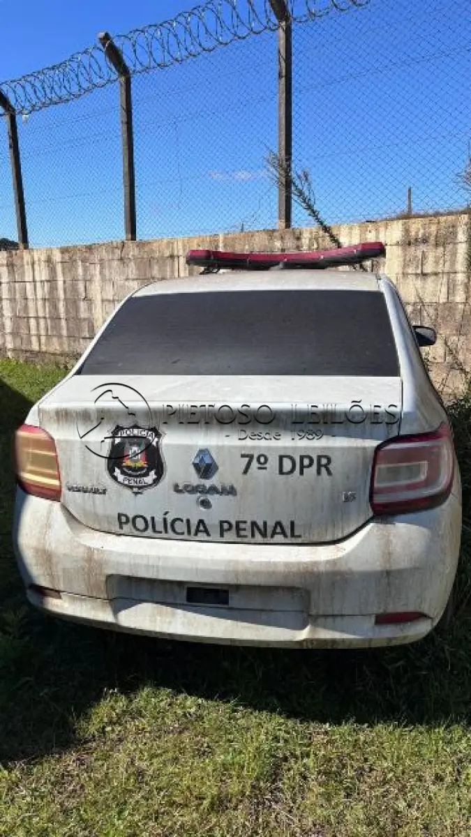 LOTE 015 - AUTOMÓVEL RENAULT/LOGAN EXPR 16 M, ANO/MODELO: 2014/2014, PLACA: IVJ1983