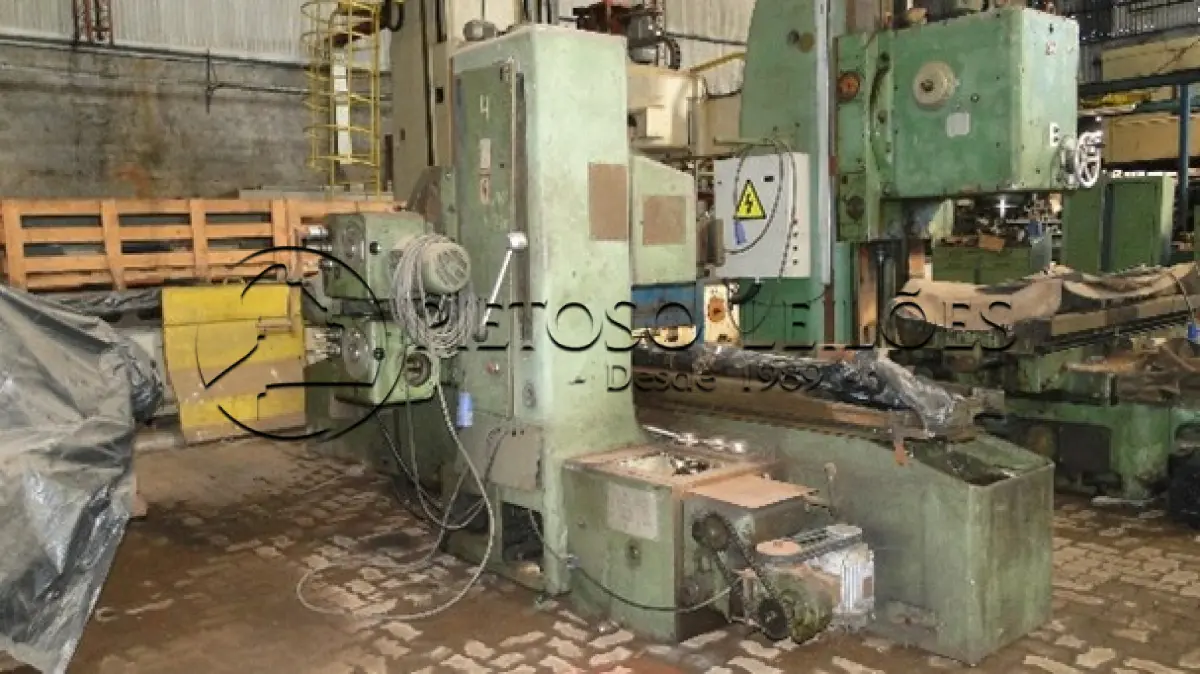 LOTE 008 - FRESADORA TIPO (OPEN SIDE), MARCA   WMW