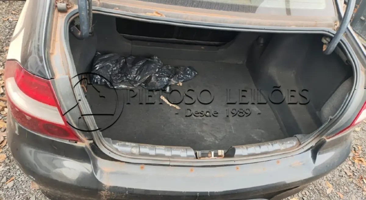 LOTE 014 - AUTOMÓVEL GM/PRISMA JOY, ANO/MODELO: 2009/2010, PLACA: IQJ3375