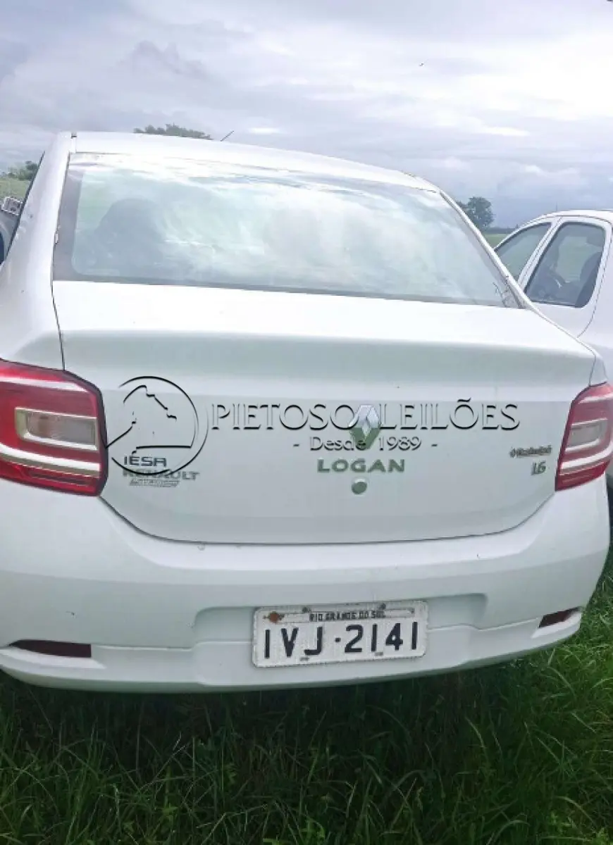 LOTE 020 - AUTOMÓVEL RENAULT/LOGAN EXPR 16 M, ANO/MODELO: 2014, PLACA: IVJ2141