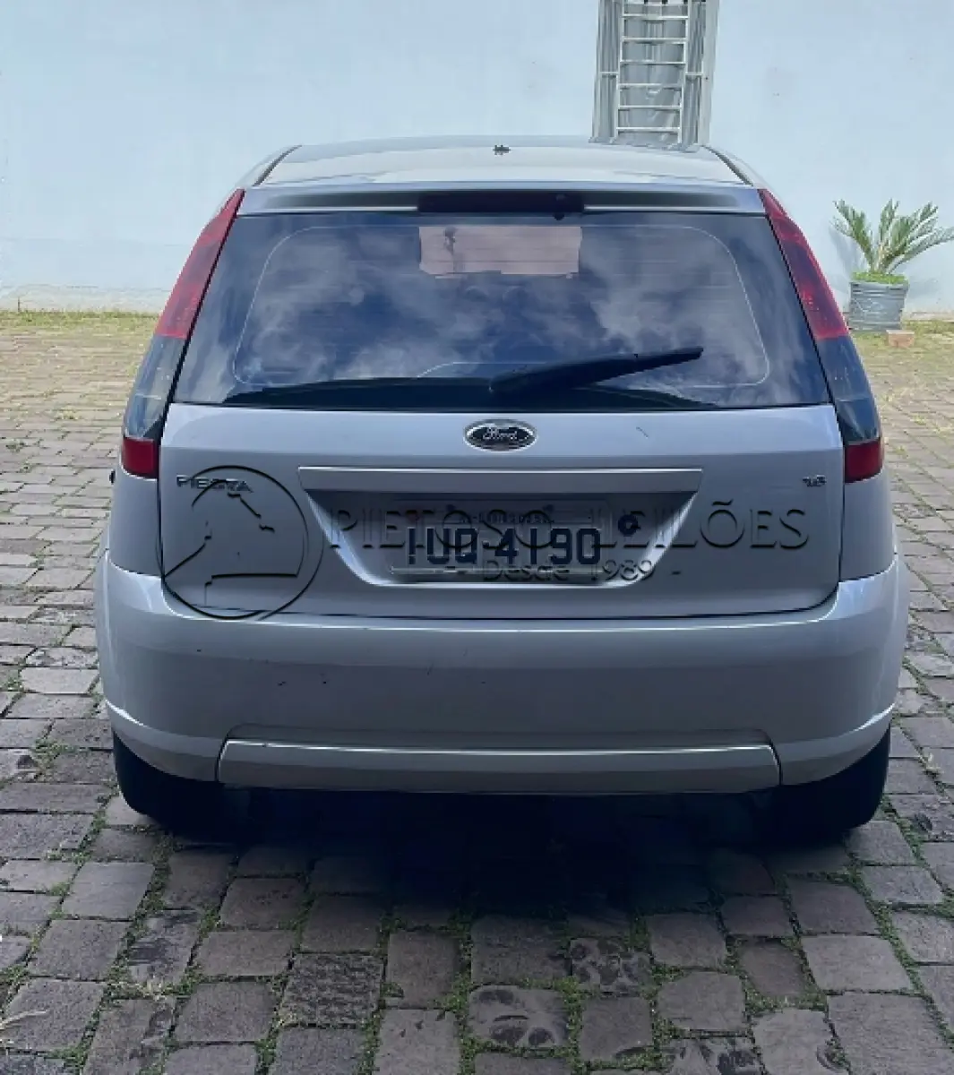 LOTE 027 - AUTOMÓVEL FORD/FIESTA 1.6 FLEX, ANO/MODELO: 2013/2014, PLACA: IUP5228