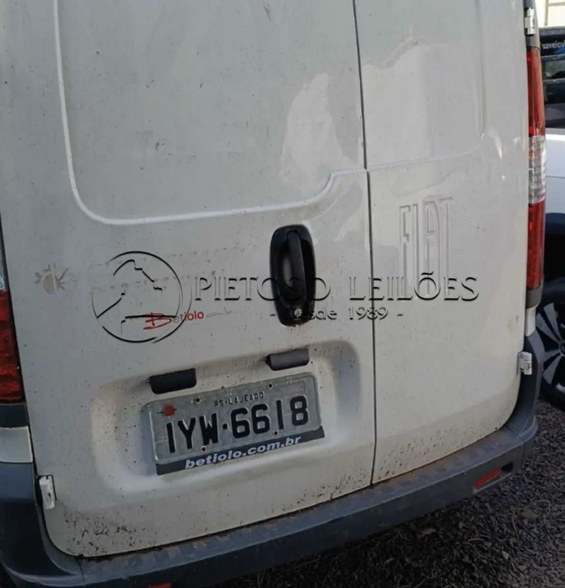 LOTE 002 - VEÍCULO FIAT/FIORINO HD WK E, ANO/MODELO: 2018/2019, PLACA: IYW6618