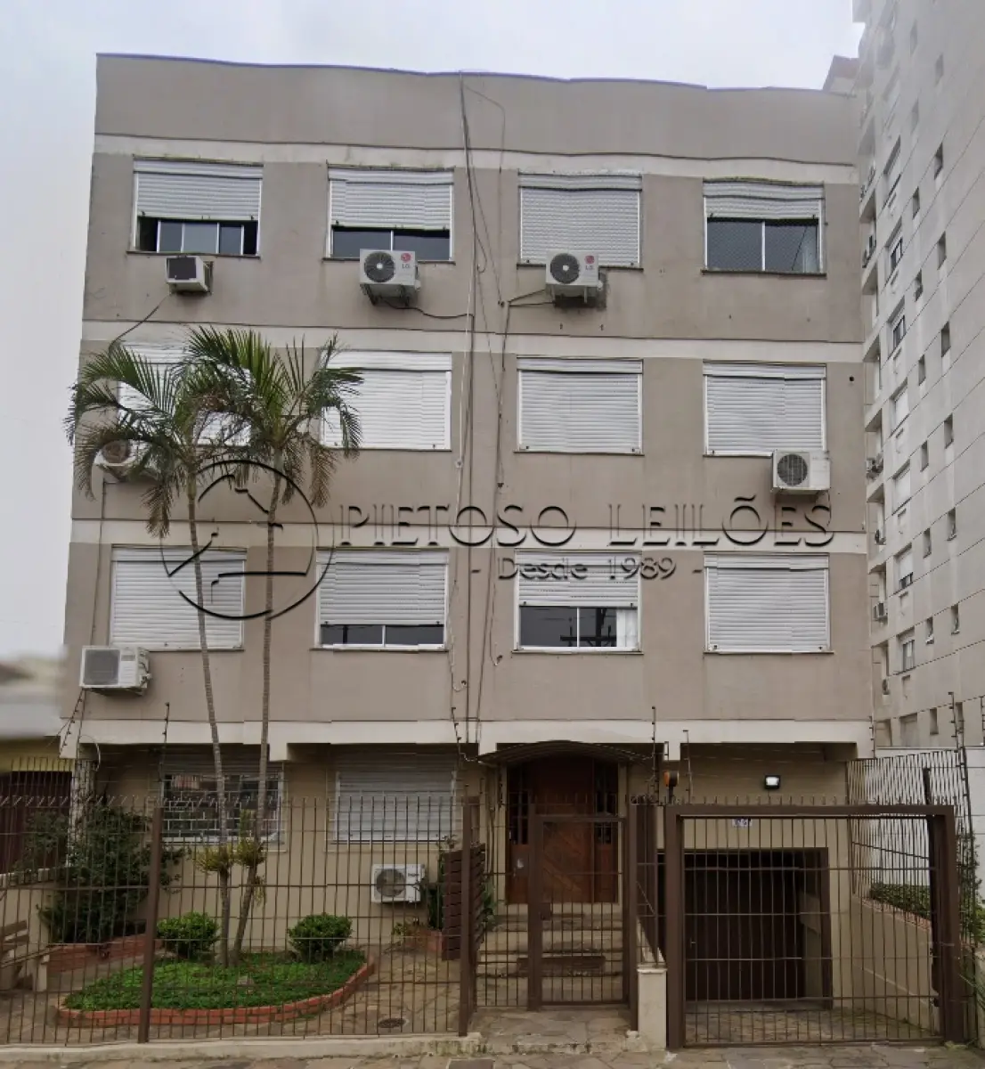 LOTE 503 - PORTO ALEGRE/RS - APARTAMENTO Nº 402 DO EDIFÍCIO PORTOBELO, NA RUA BARÃO DO AMAZONAS, Nº 1767, PARTENON.