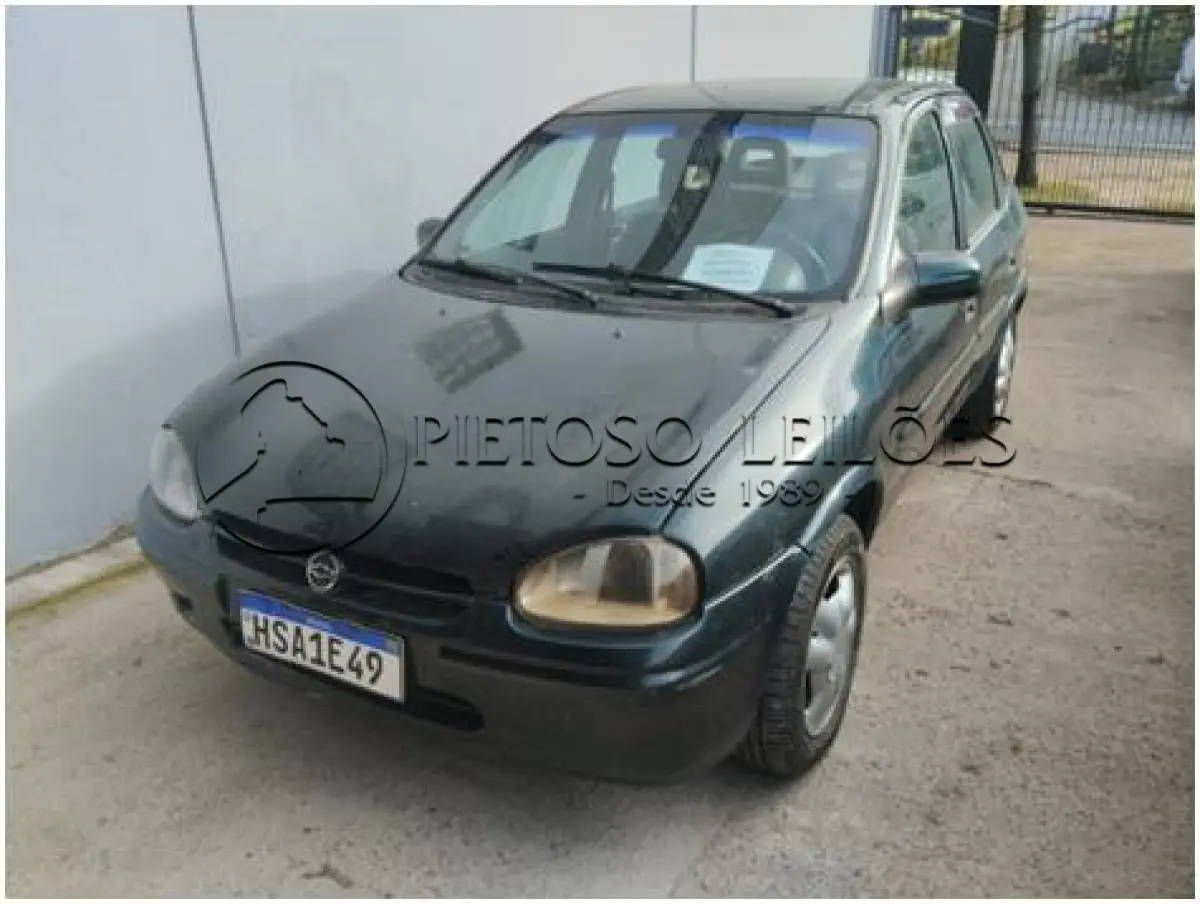 LOTE 100 - AUTOMÓVEL GM/CORSA GL 1.6, ANO/MODELO: 1997/1998, PLACA: HSA1E49