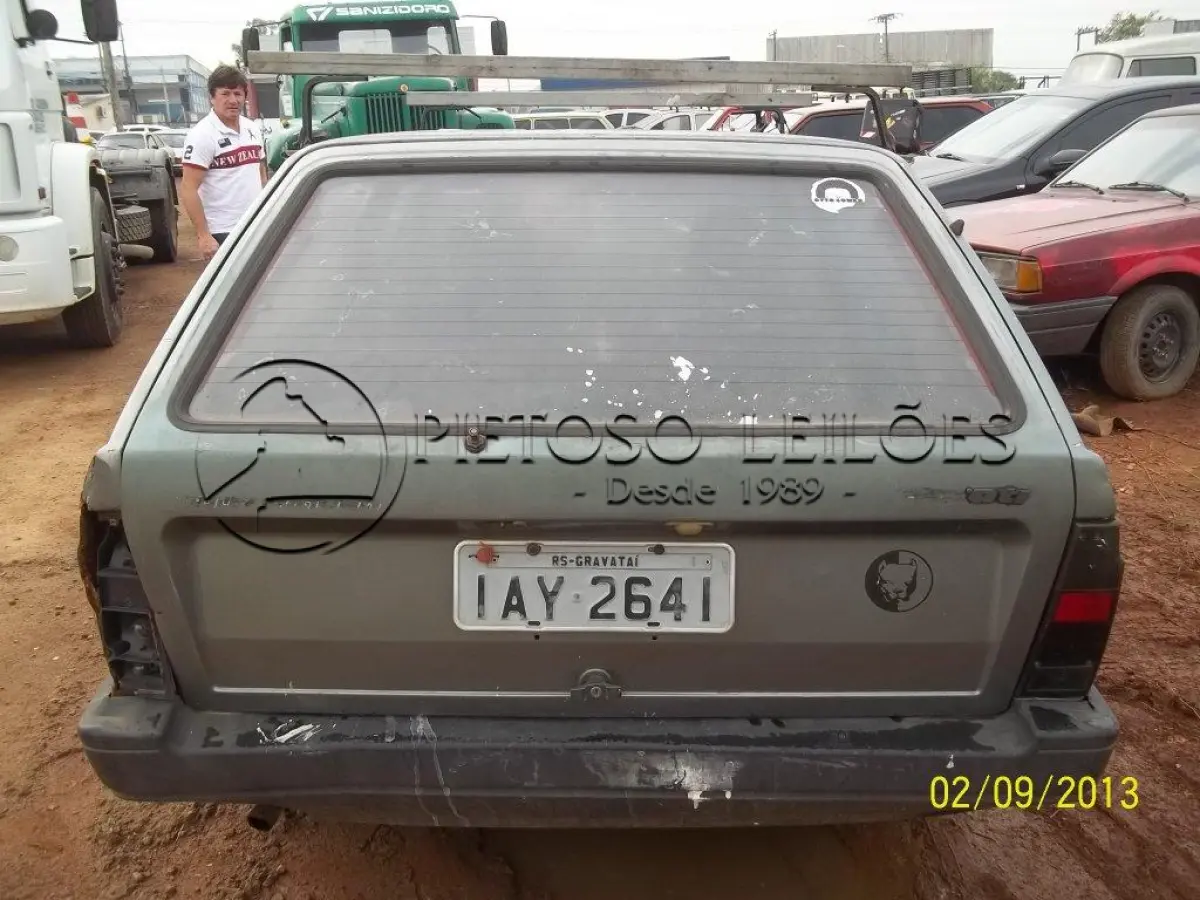LOTE 002 - RESTRITO A CDV - SUCATA DE AUTOMÓVEL MARCA/MODELO: VW/PARATI GL, ANO/MODELO: 1987/1987, PLACA: IAY2641.