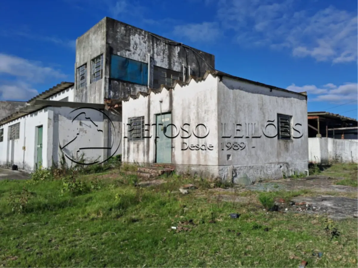 Foto de PELOTAS/RS - IMÓVEL INDUSTRIAL - FRIGORÍFICO - ESTRADA DO SALSO