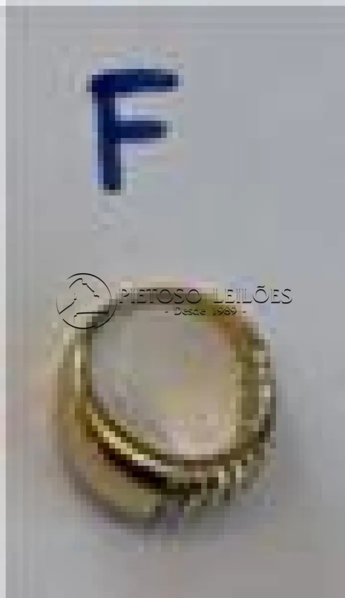 LOTE 132 - ANEL DE OURO FRISADO