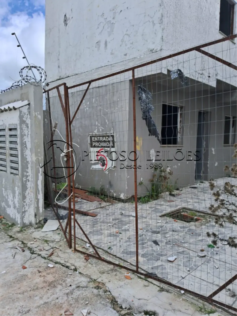 LOTE 100 - PELOTAS/RS - PRÉDIO DE ALVENARIA COM 16 UNIDADES HABITACIONAIS - BAIRRO SIMÕES LOPES