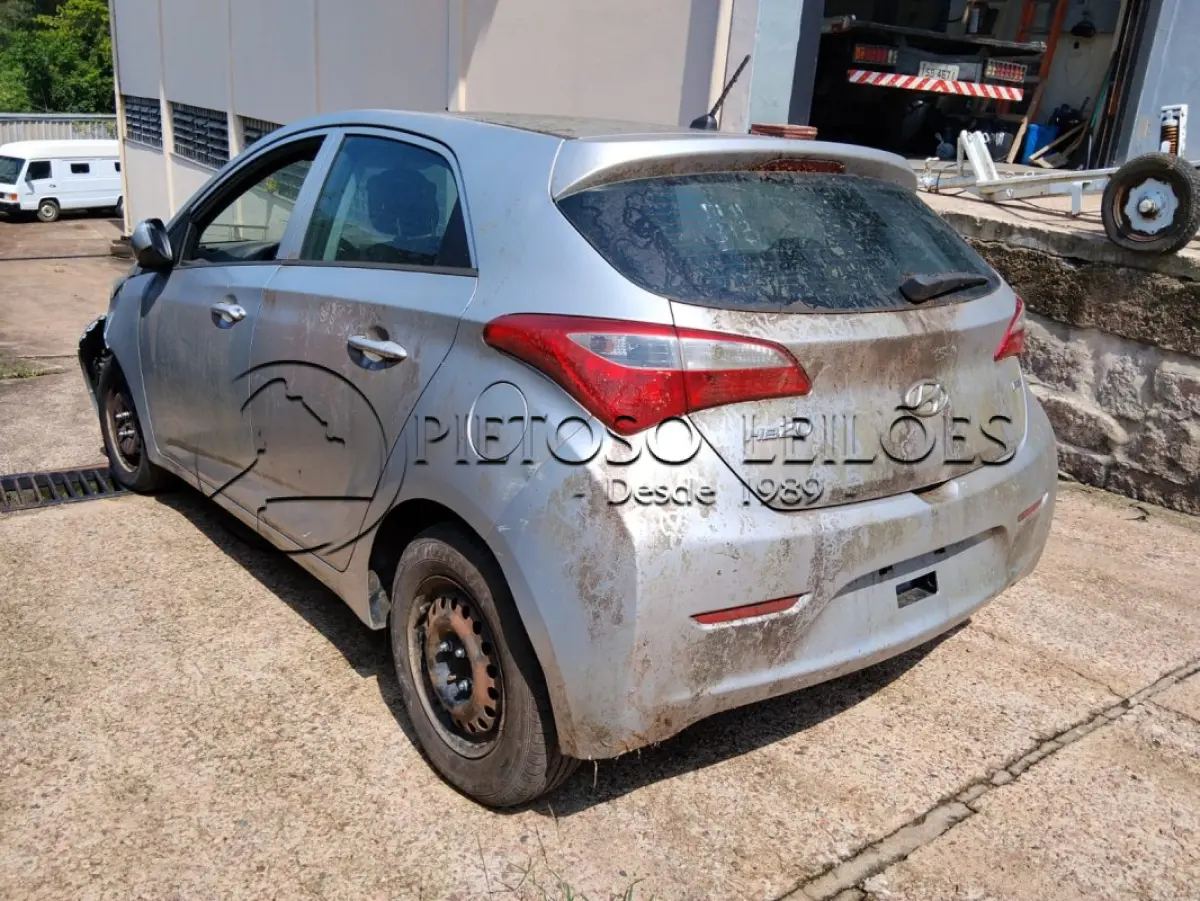 LOTE 508 - AUTOMÓVEL MARCA HYUNDAI MODELO: HB20 1.0M COMFOR, ANO: 2014, MODELO: 2015, PLACA: IWH7296.