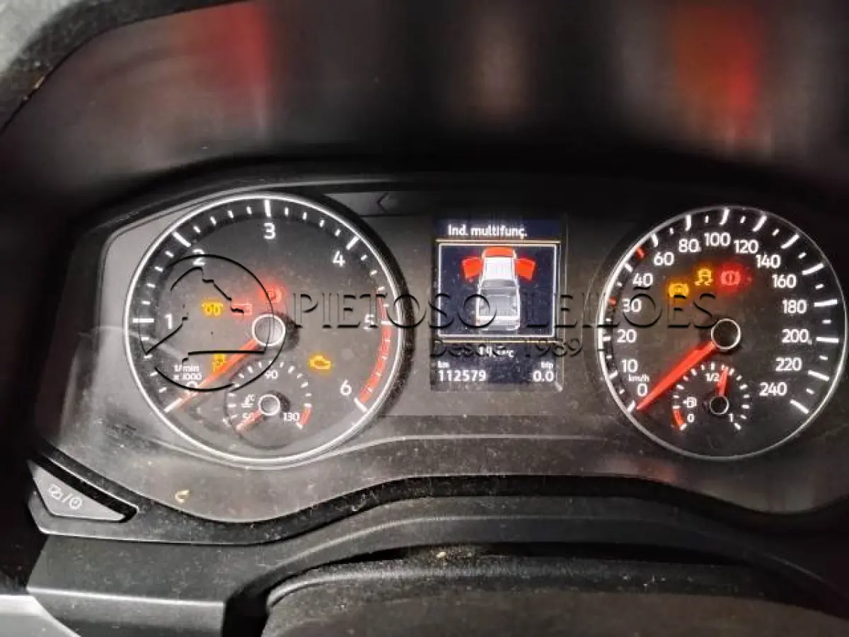 LOTE 100 - CAMINHONETE I/VW AMAROK V6 EXTR AC4, ANO/MODELO: 2019/2020, PLACA: IZW9E99